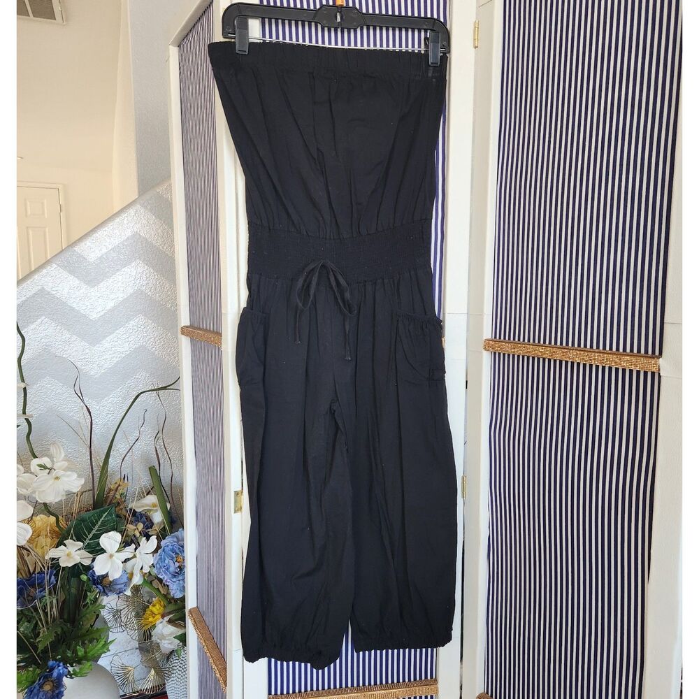 Vintage Y2K Black Strapless capri jumpsuit Size Medium